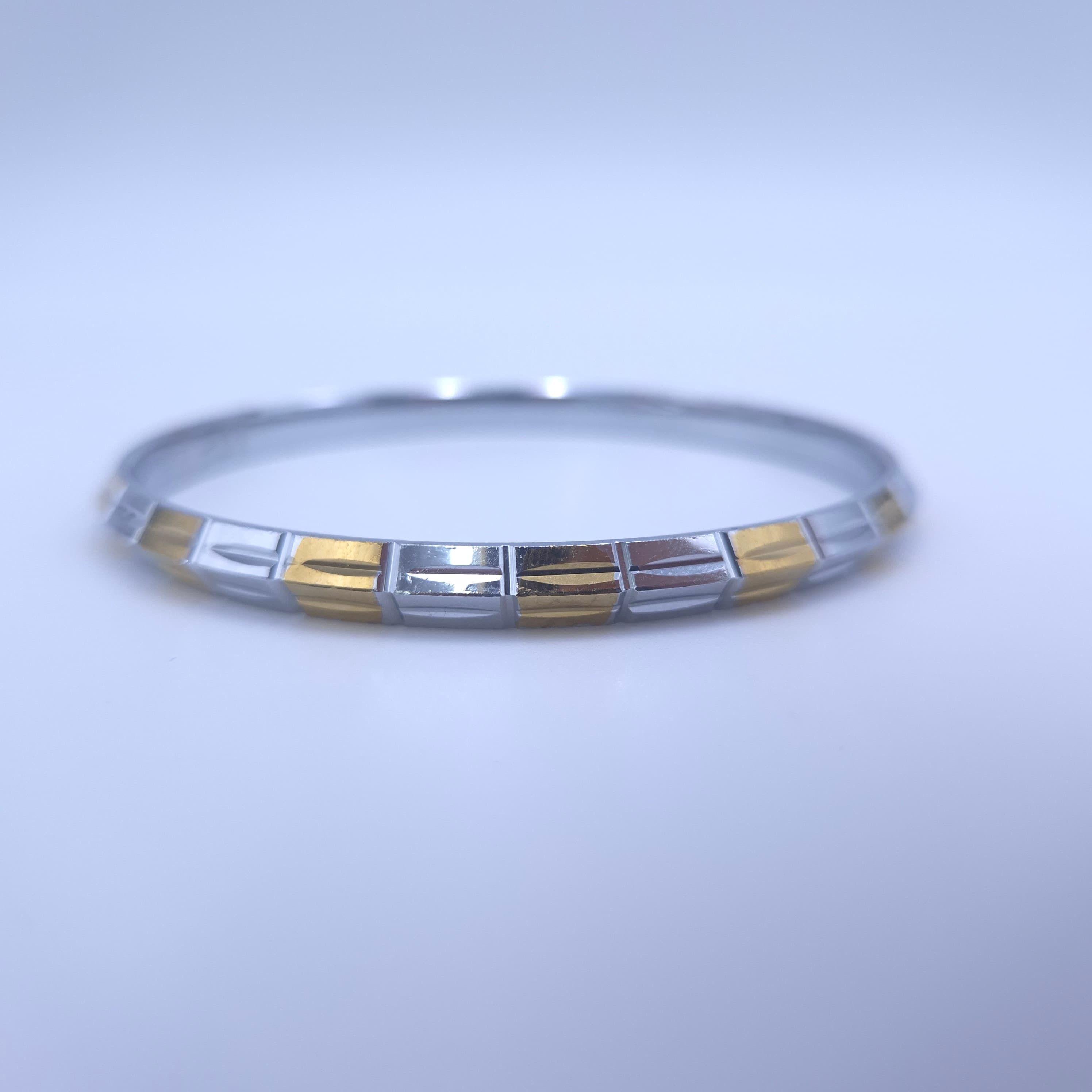 Regal Edge Dual-Tone Silver Kada (HMSK39)
