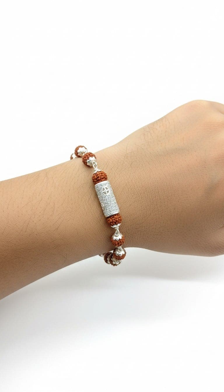RAKHI MENS RUDRAKSHA SILVER 750 PURITY-(RM75-23)